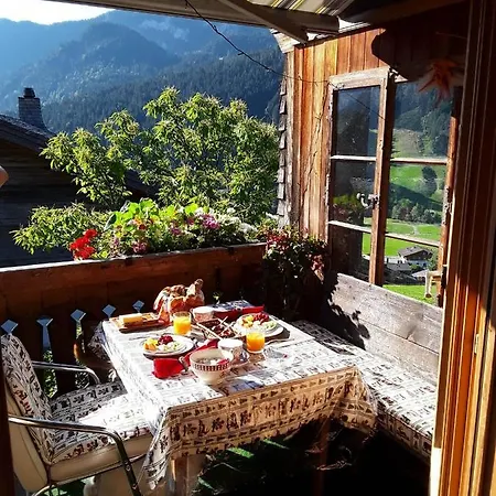 Chalet Pre-vert Bed and Breakfast *